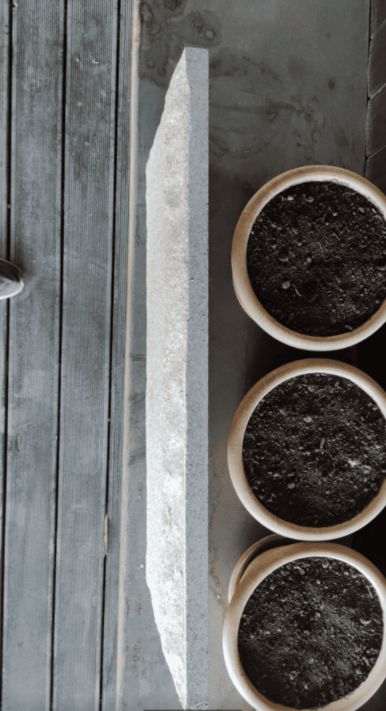 Серая Гранитная плитка Grey, Mushroom под скалу колотая купить в  Грозном