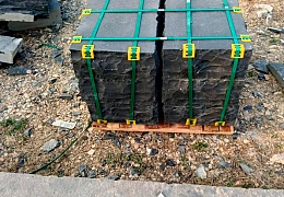 Ступень из камня, Belgian Black, колотая, 1000х300х150 мм