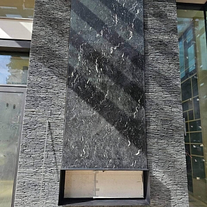 Отделочный декоративный камень для камина 3D панели RKS SLATE Сланец Black Waterfall Pencil 