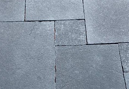 Плитка из натурального камня Belgian Black Temple