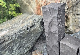 Палисад из камня, Belgian Black, колотый, 100х100х1000 мм