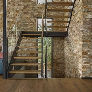 Мультиколор камень в интерьере RKS SLATE Кварцит Multi Quartz Country