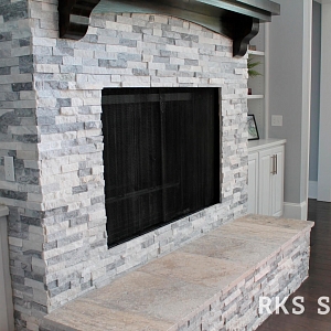 Плитка для облицовки печей и каминов 3D панели из натурального камня Мрамор Cloudy Grey Classic — RKS SLATE