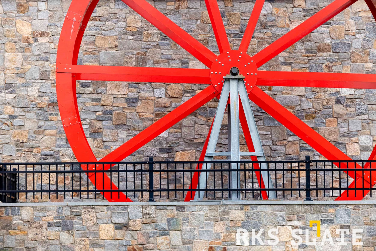 Превратите свой дом в замок: Элегантность и долговечность с RKS SLATE Portland Blend Castle!