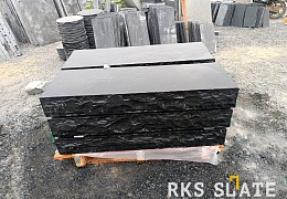 Ступень из камня, Belgian Black, колотая, 1000х300х150 мм